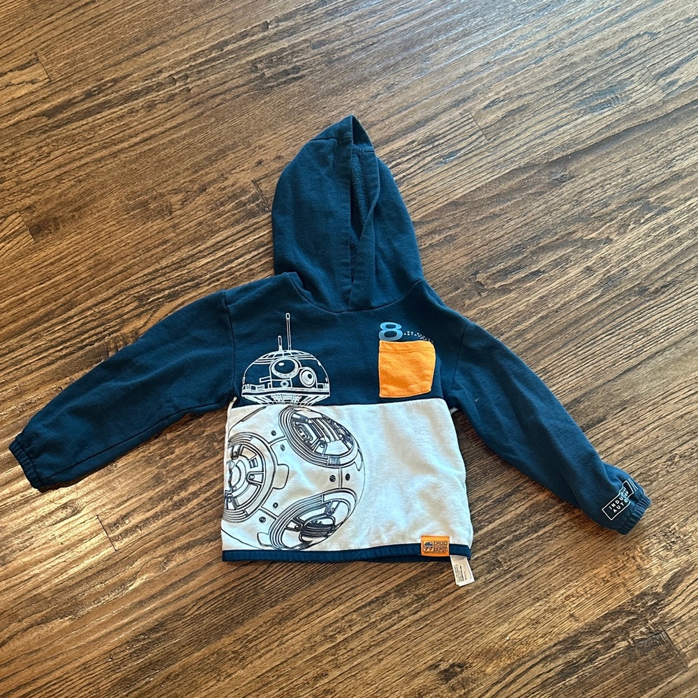 STAR WARS BB8 Boys sweatshirt 5/6